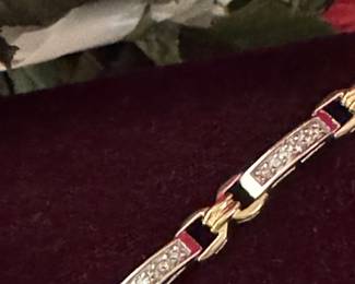 #17 - $1,100 - Approx 1 ctw tennis bracelet 14kt white  & yellow gold - 10.5 gr. 