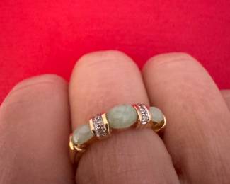 $250 - Jade & diamond 14kt yellow ring size 7 