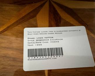 $490 - Louis Vuitton expedition M with Authentication card 