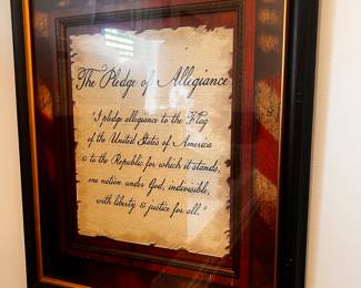 Lots of wall art available 