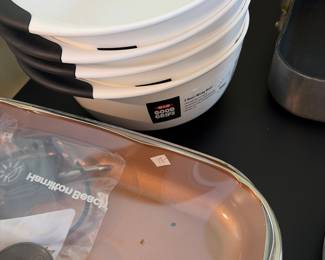  Brand new good grips bowls 