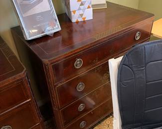 Two matching sntique