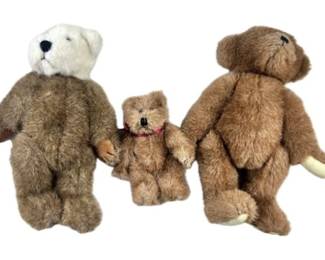 Collection Of Three Boyds Bears