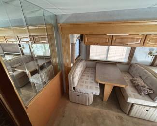 2003 Mountainaire Motorhome

42,000 miles -gas engine - beautiful home on wheels - located in Rockwood

$37,500.00 - Reduced to $35,000