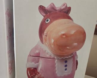 Richard Scarry Hilda Hippo Ceramic Cookie Jar by Oggi Corporation