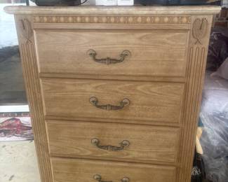5 drawer chest of drawers 