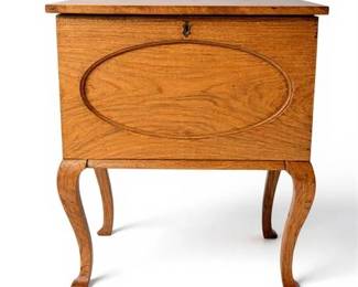 Lot 053  
19th Century Walnut Cellerete