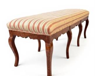 Lot 050   
Queen Anne Style Bench