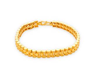 1002
A 24K Gold Bracelet
Of a fancy link design

Length: 7 in.
24.5 grams gross
Estimate: $1,000 - $2,000