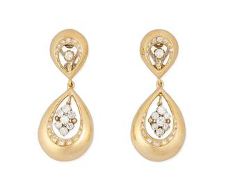 1054
A Pair of Gold and Diamond Earrings
Of a two-tiered design set with round diamonds and suspending round diamonds weighing approximately 3.45 carats total
2 pieces

Measures: 2 1/4 x 7/8 in.
20.0 grams gross
Estimate: $2,000 - $3,000