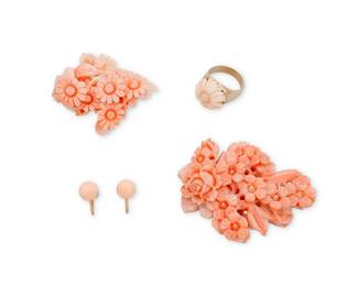 1091
A Group of Carved Coral Jewelry
Including two large floral carved coral elements, a pair of 14k gold and coral earrings and a 14k gold and carved coral ring
5 pieces

Elements: 2 - 2 3/4 in., Earrings: 1/4in., Ring: 6 1/4
52.9 grams gross
Estimate: $500 - $700