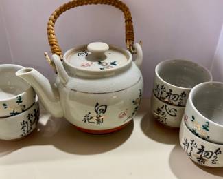 Vintage Ceramic Teapot with Rattan Handle and Six Cups