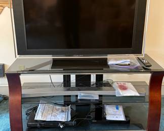 Sony KDL-40XBR4 LCD Digital Color TV