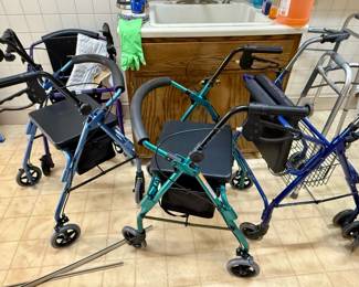 Mobility Walkers with Seats