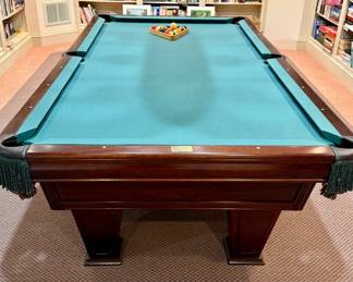 Brunswick "Ventura" Pool Table