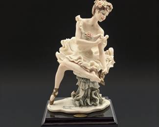 Giuseppe Armani Figurine: "Irina" 817F With Original Box