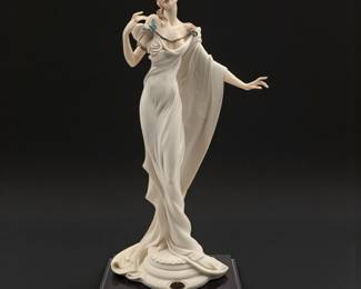 Giuseppe Armani Figurine: "Fair Rose" 1693F With Original Box