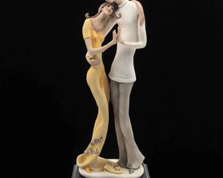 Giuseppe Armani Figurine: "Happy In Love" 2089C With Original Box