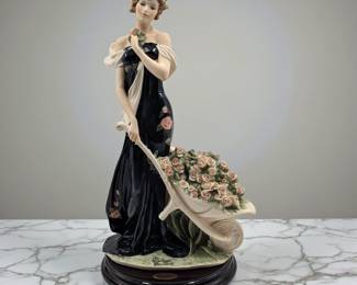 Giuseppe Armani Figurine: "Gathering Roses" 1371C With Original Box