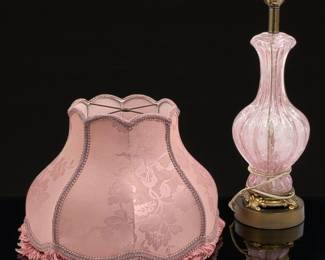 A Beautiful Vintage Pink Murano Glass Lamp With Lampshade