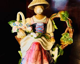 Fitz & Floyd Old World Rabbits Teapot