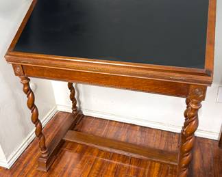 Bombay Company Barley Twist Leg Art Table