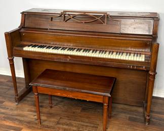 Story & Clark Upright Console Piano and Bench with Storage