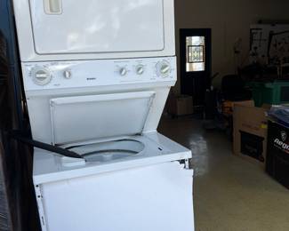 Over/under washer/dryer, works, missing front plate