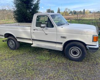 1989 Ford F-250 Diesel 151,000 miles