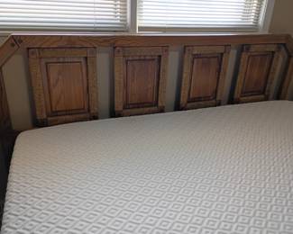 SOLID WOOD KING SIZE HEADBOARD. SEVERAL OTHER MATCHING PIECES