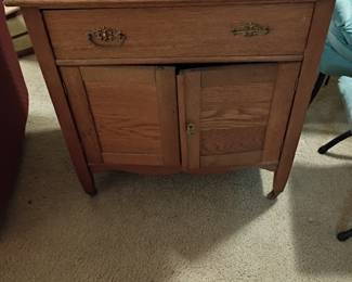 ANTIQUE SIDEBOARD AS IS