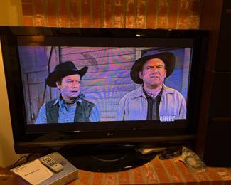 LG 50” PLASMA TV 50PB4DT