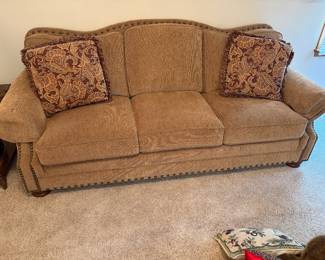KING HICKORY MAPLE SOFA