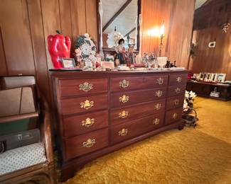 This room special deals for pre-sale furniture!! Upstairs and help to move it!