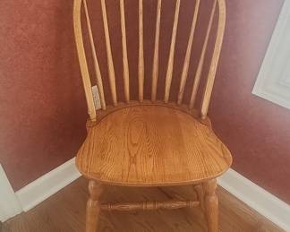 Amish Oak Spindle Back Windsor Style Dining Chair
