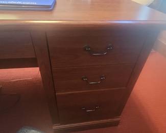 Traditional Mahogany Executive Desk