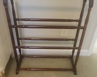 Wooden Quilt Rack / Blanket Rack