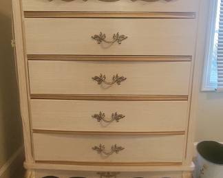 Bonnet by Sears 5-Drawer French Provincial Dresser