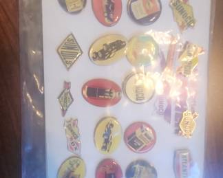 Vintage Sunoco and Atlantic Gas Station Advertising Pins Lot