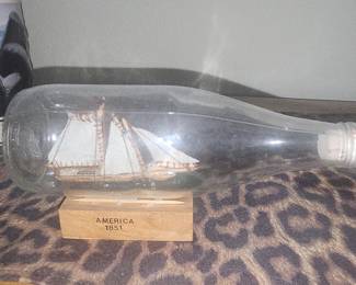Ship in a Bottle "America 1851"