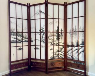 Japanese screen of Mount Fuji
