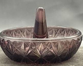 Vtg. Fenton Anethyst Daisy & Botton Ring Dish