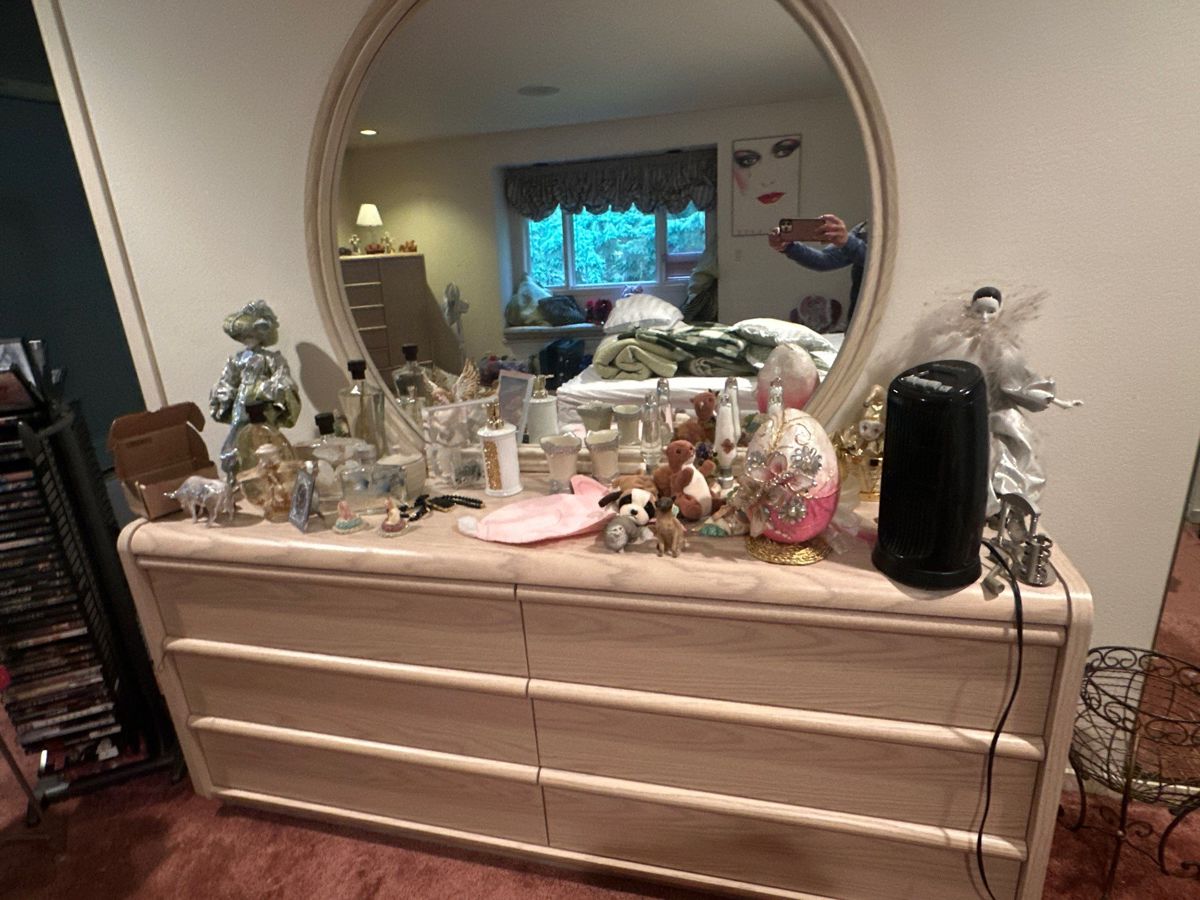 Dresser & mirror