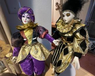 Jester style dolls