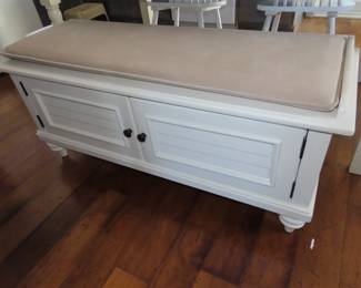 Storage seating bench.