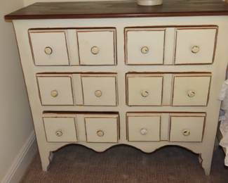 Six drawer chest.