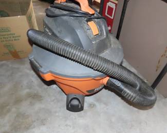 Shop vac.