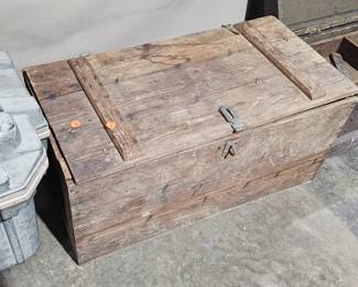 WOODEN TRUNK