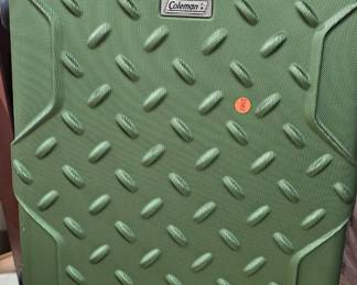 COLEMAN ROLLING LUGGAGE