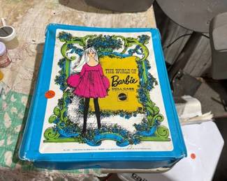 BARBIE CASE